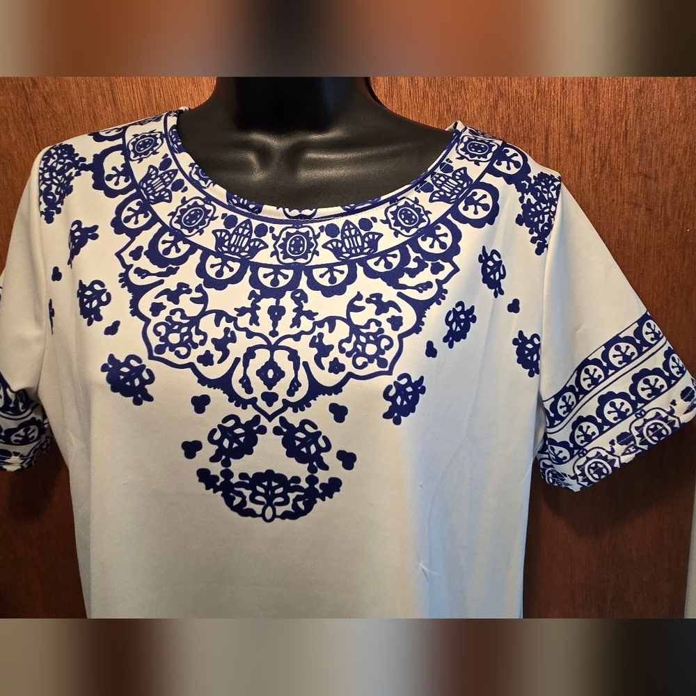 Korean White & Blue Embroidery Print Patterned Mini Dress SzL - Picture 3 of 7